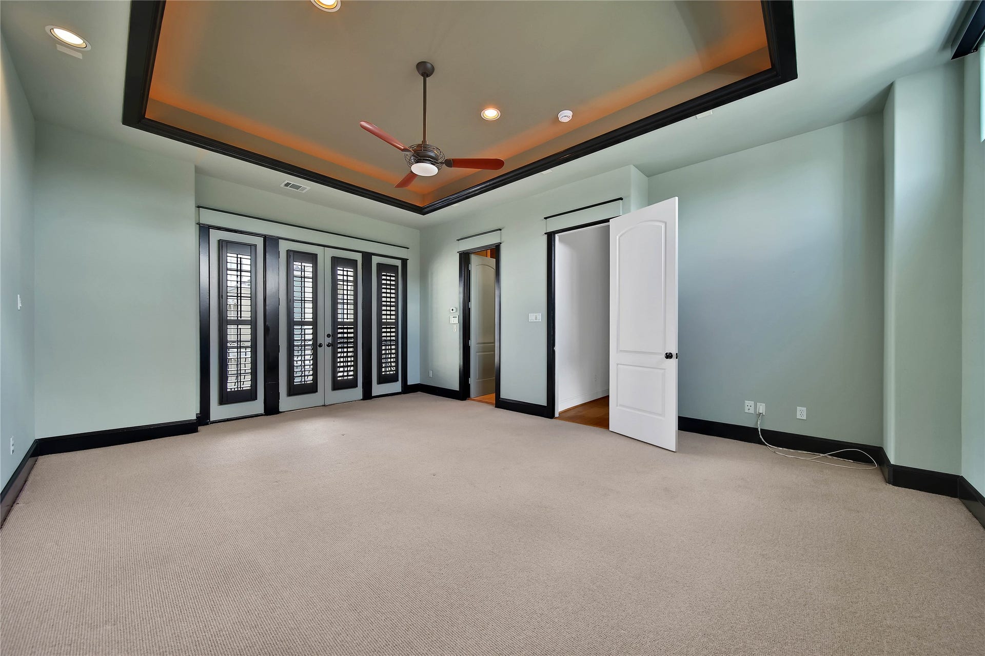 1818 Binz Street, #E, Houston, TX 77004 1818 Binz Street, #E, Houston, TX 77004