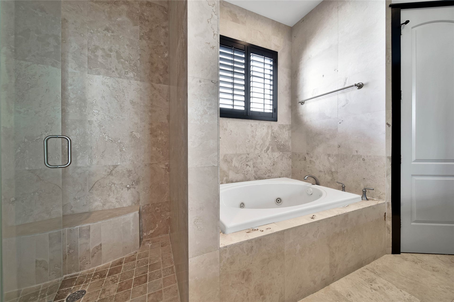 1818 Binz Street, #E, Houston, TX 77004 1818 Binz Street, #E, Houston, TX 77004