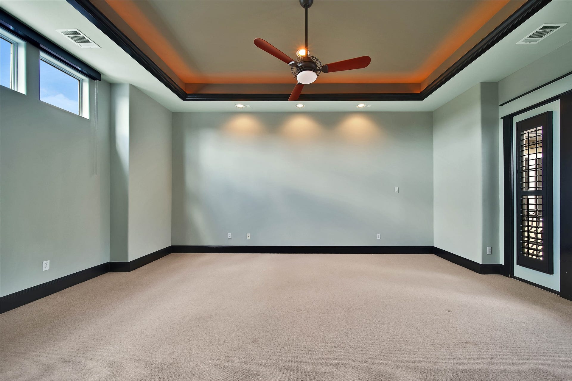 1818 Binz Street, #E, Houston, TX 77004 1818 Binz Street, #E, Houston, TX 77004