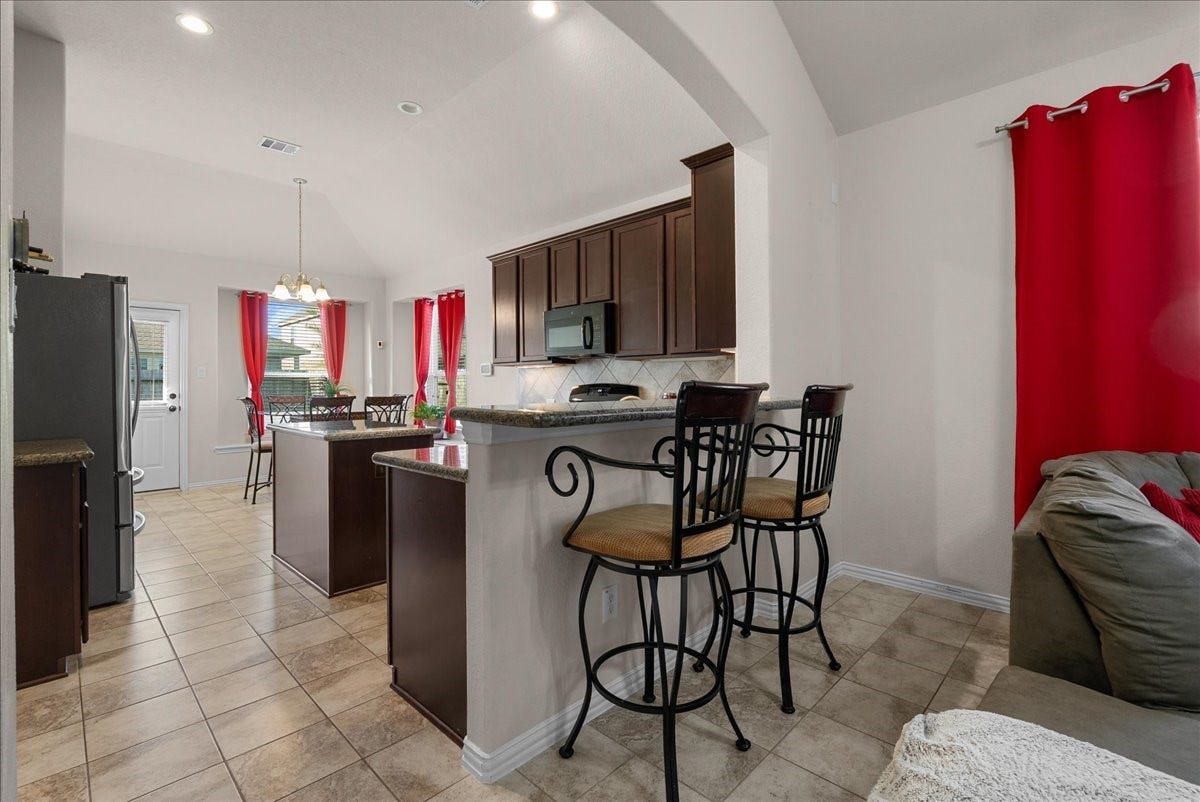 12638 Pirate Bend Drive, La Marque, TX 77568 12638 Pirate Bend Drive, La Marque, TX 77568