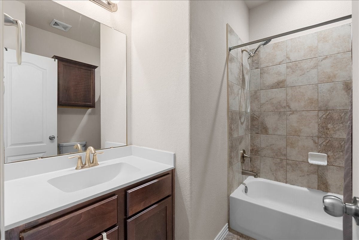 12638 Pirate Bend Drive, La Marque, TX 77568 12638 Pirate Bend Drive, La Marque, TX 77568