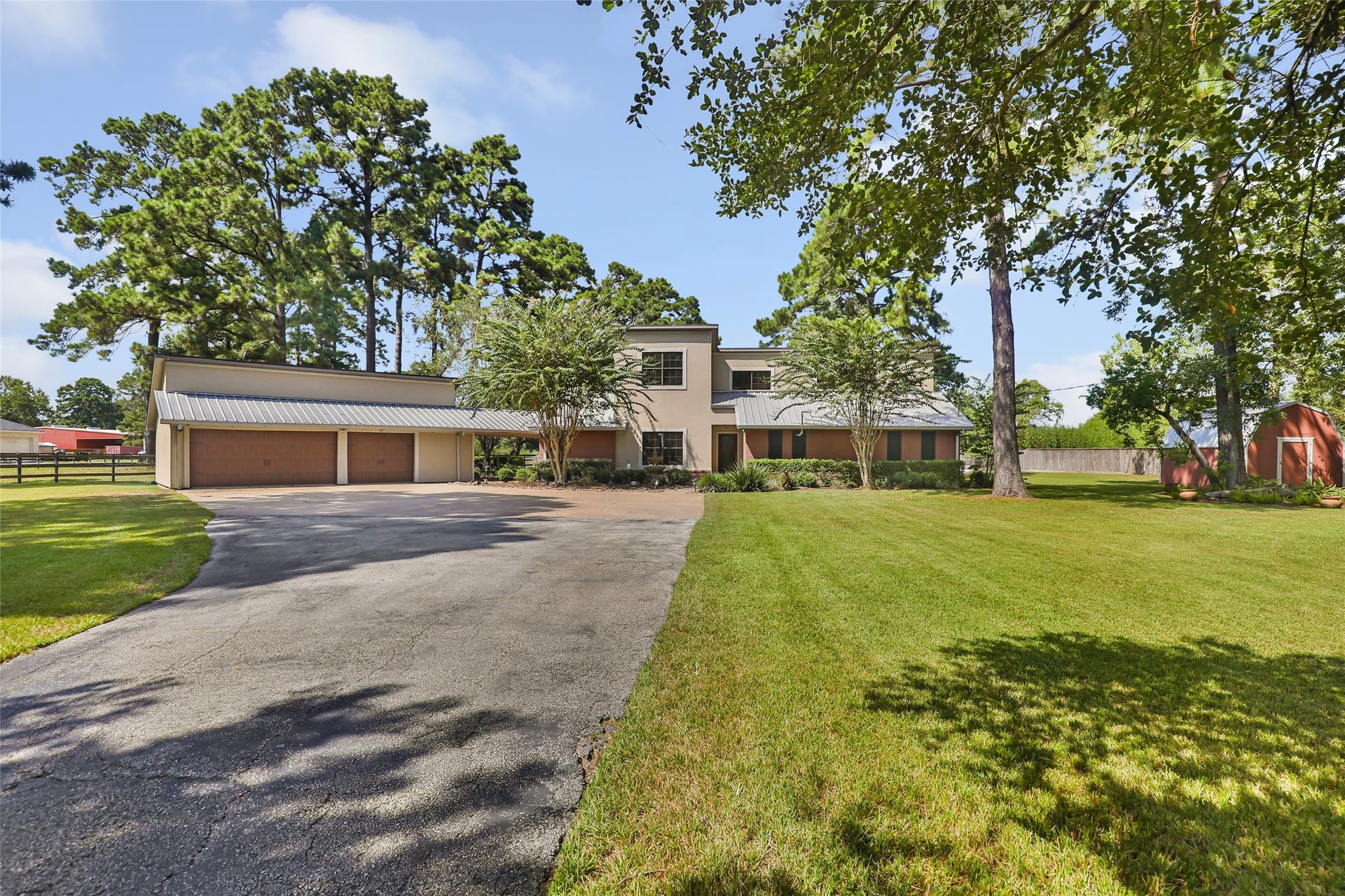 1300 Smith Road, Huffman, TX 77336 Welcome Home to 1300 Smith Road