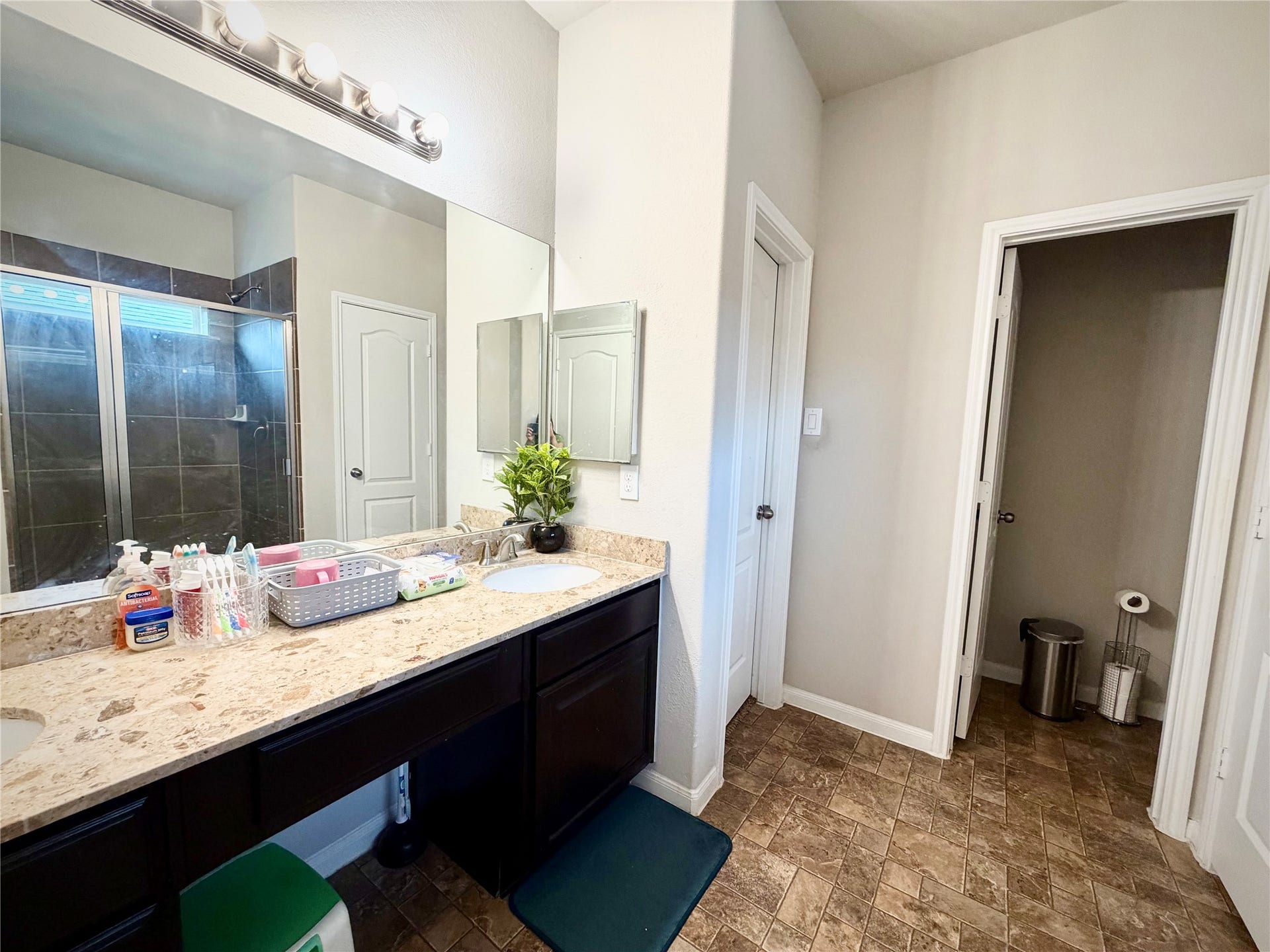 310 Gulf Winds Drive, Bacliff, TX 77518 310 Gulf Winds Drive, Bacliff, TX 77518