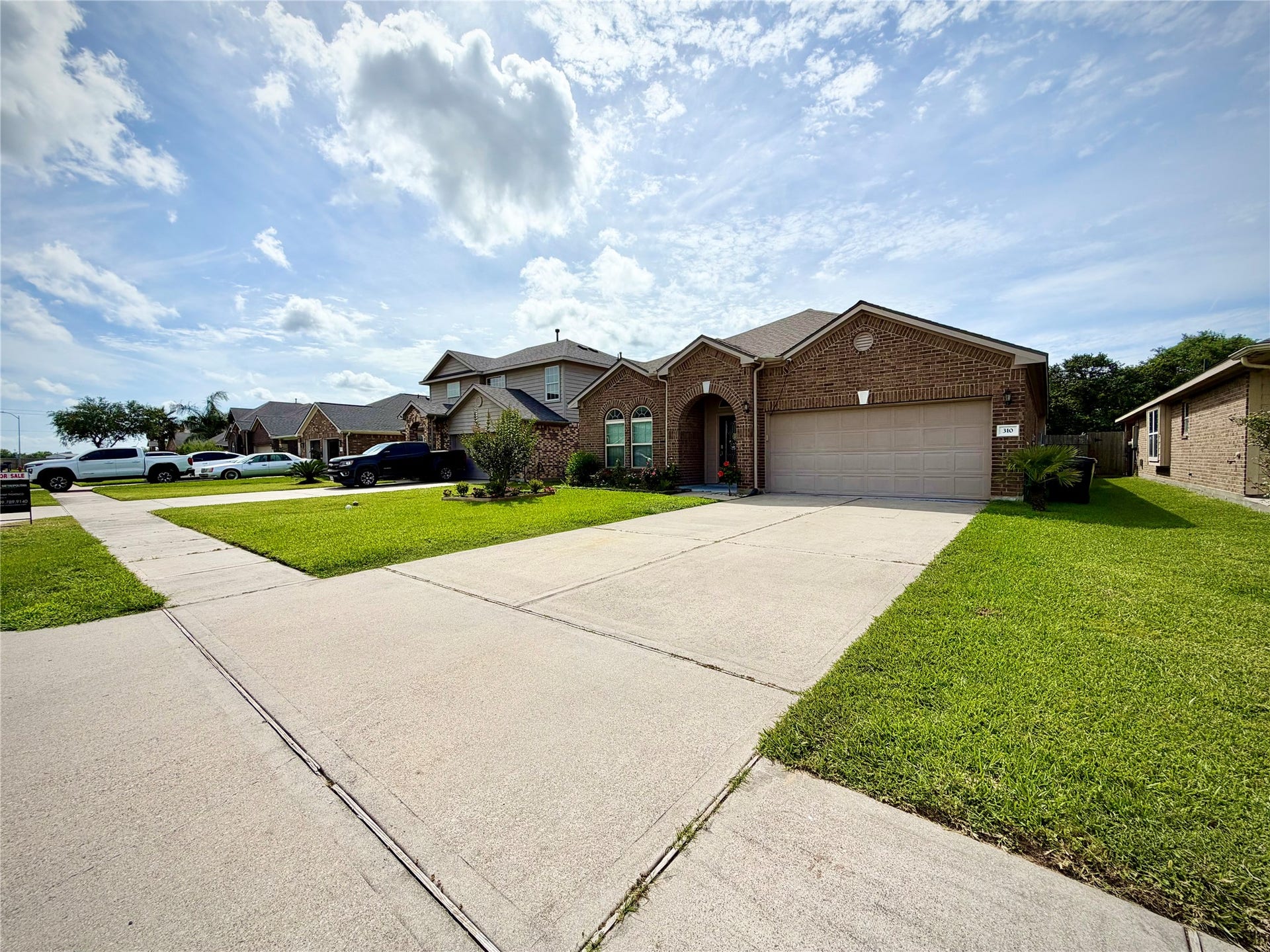 310 Gulf Winds Drive, Bacliff, TX 77518 310 Gulf Winds Drive, Bacliff, TX 77518