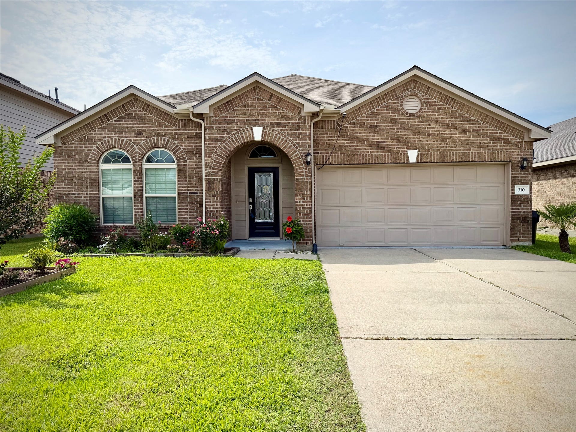 310 Gulf Winds Drive, Bacliff, TX 77518 310 Gulf Winds Drive, Bacliff, TX 77518