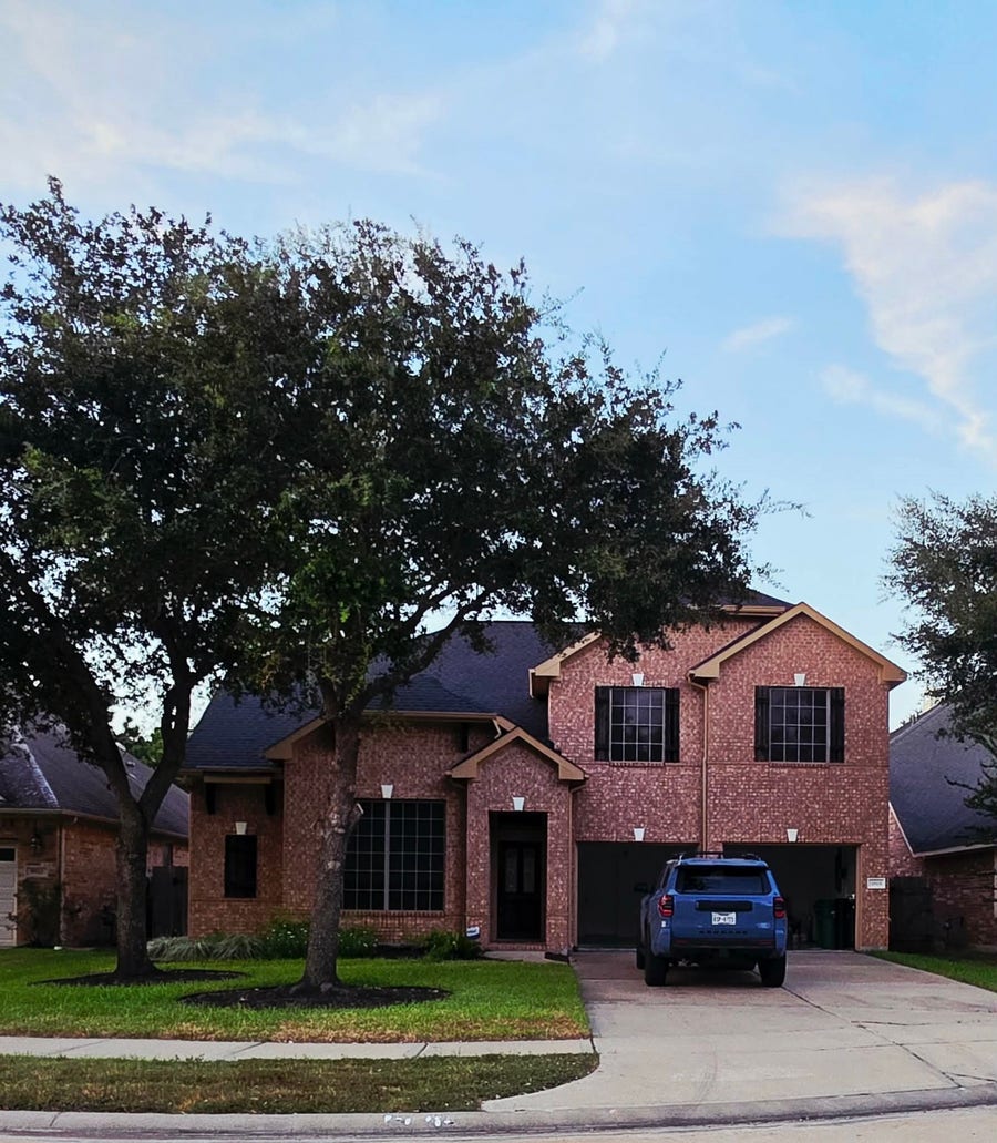 Property photo for 9818 Parsonsfield Lane, Katy, TX