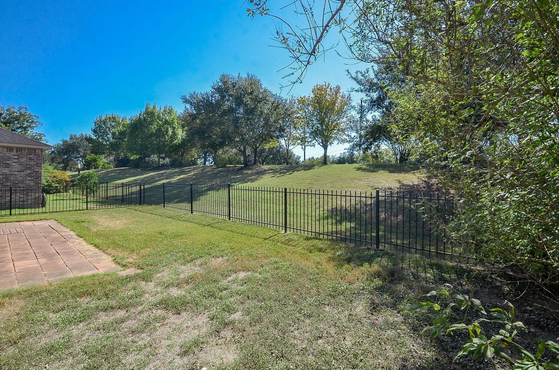 1215 Majestic Oak, Richmond, TX 77469 1215 Majestic Oak, Richmond, TX 77469