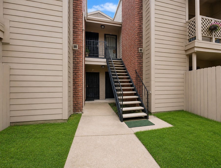 Property photo for 12500 Sandpiper Drive, #27, Houston, TX