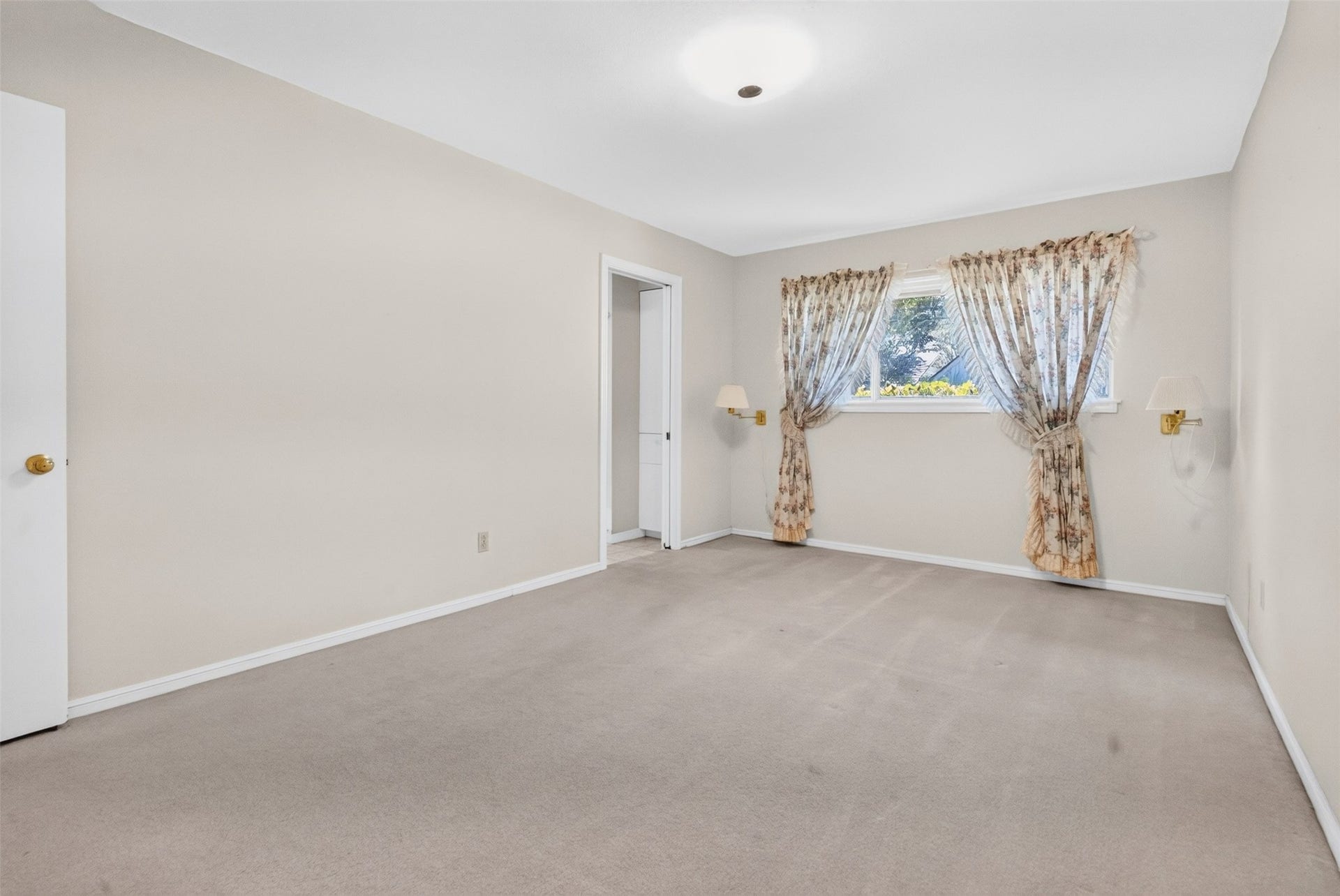 12507 Kingsride Lane, Houston, TX 77024 PRIMARY BEDROOM