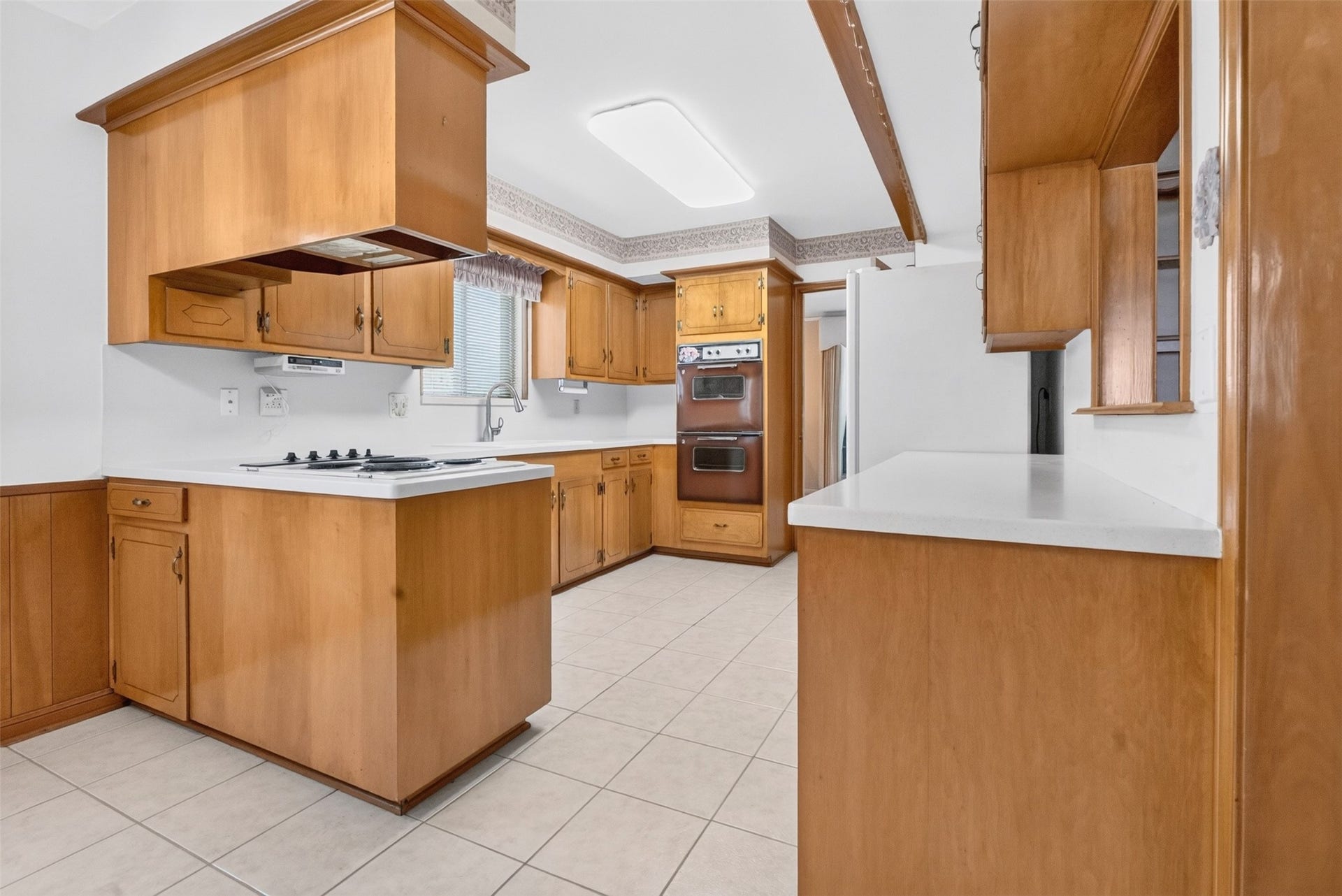 12507 Kingsride Lane, Houston, TX 77024 KITCHEN
