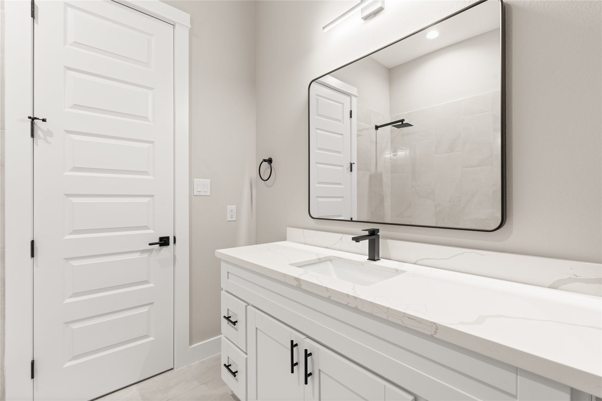 5925 Wheatley Lane, Houston, TX 77091 5925 Wheatley Lane, Houston, TX 77091