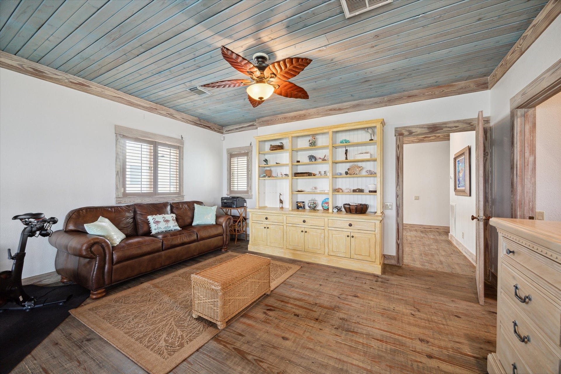 139 Isles End Road, Tiki Island, TX 77554 139 Isles End Road, Tiki Island, TX 77554