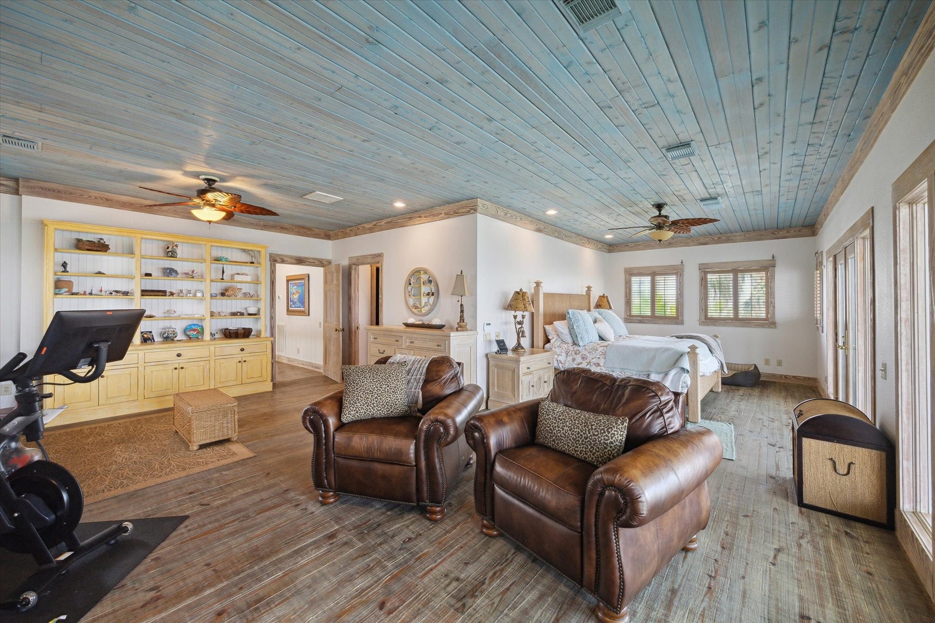139 Isles End Road, Tiki Island, TX 77554 139 Isles End Road, Tiki Island, TX 77554