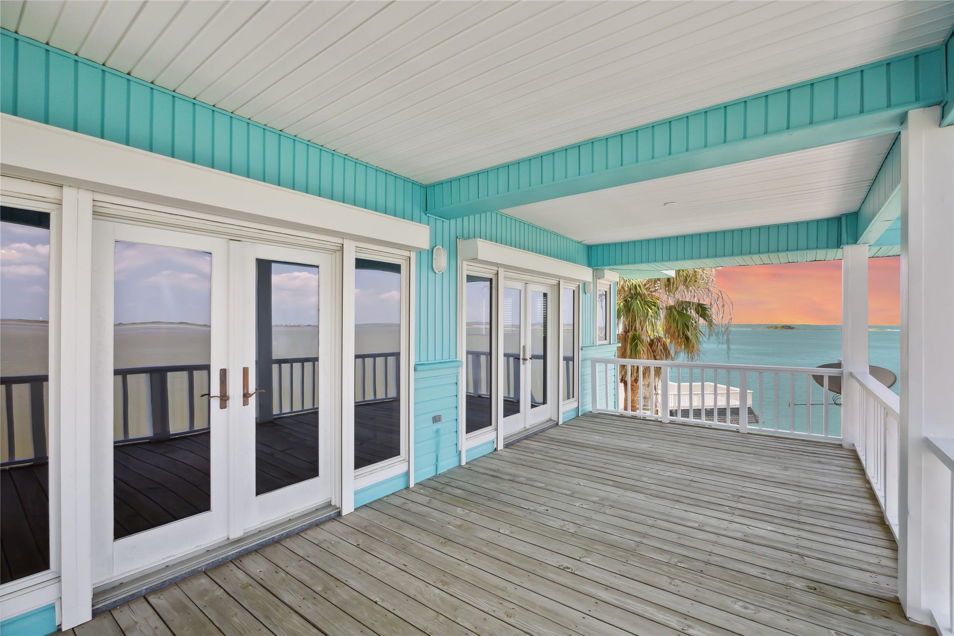 139 Isles End Road, Tiki Island, TX 77554 139 Isles End Road, Tiki Island, TX 77554