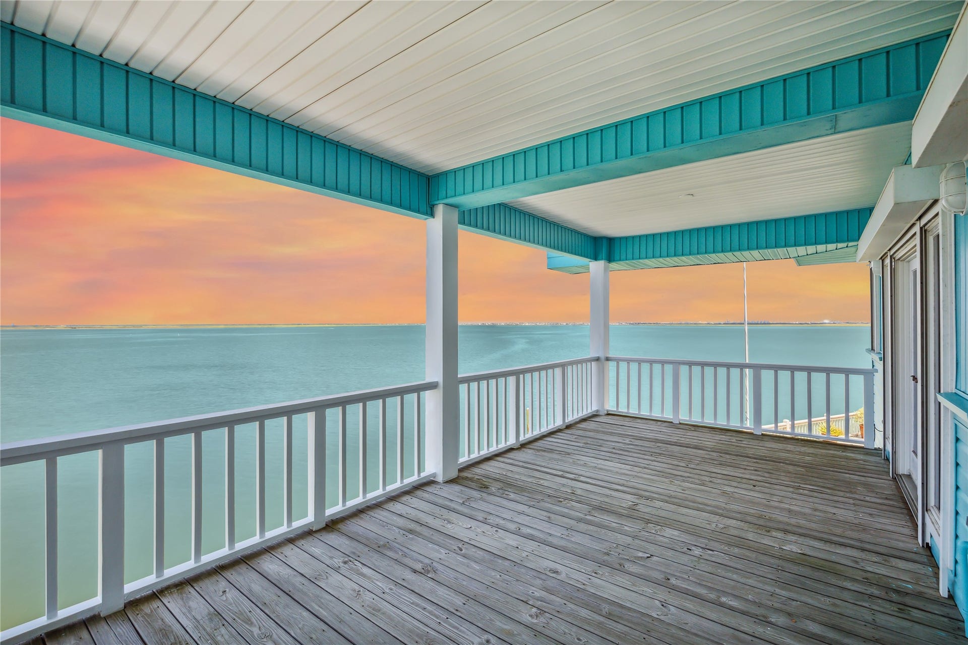139 Isles End Road, Tiki Island, TX 77554 139 Isles End Road, Tiki Island, TX 77554