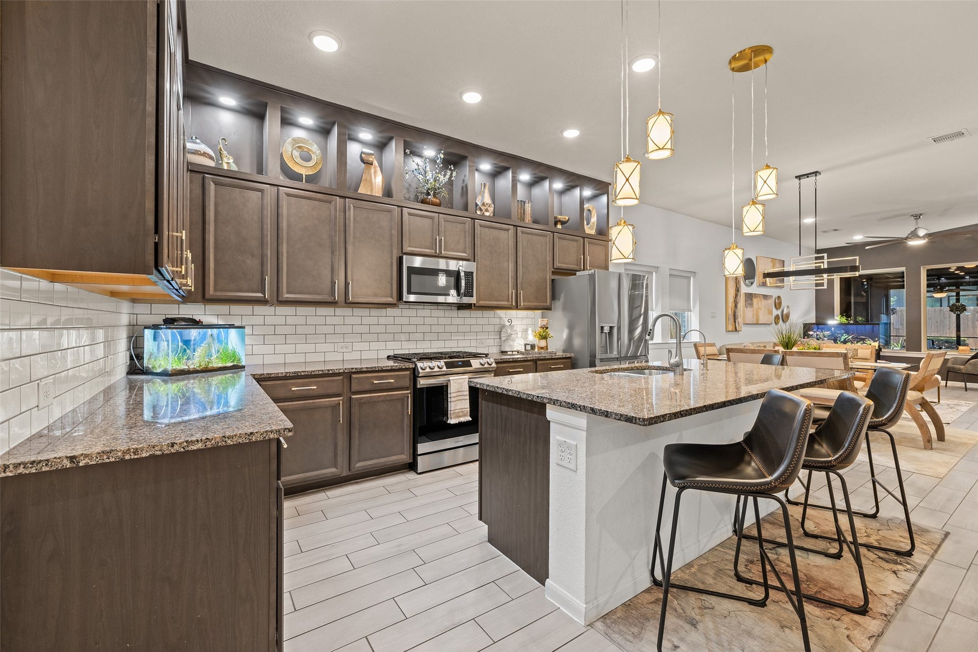 21574 Jordan Pond Ridge, Porter, TX 77365