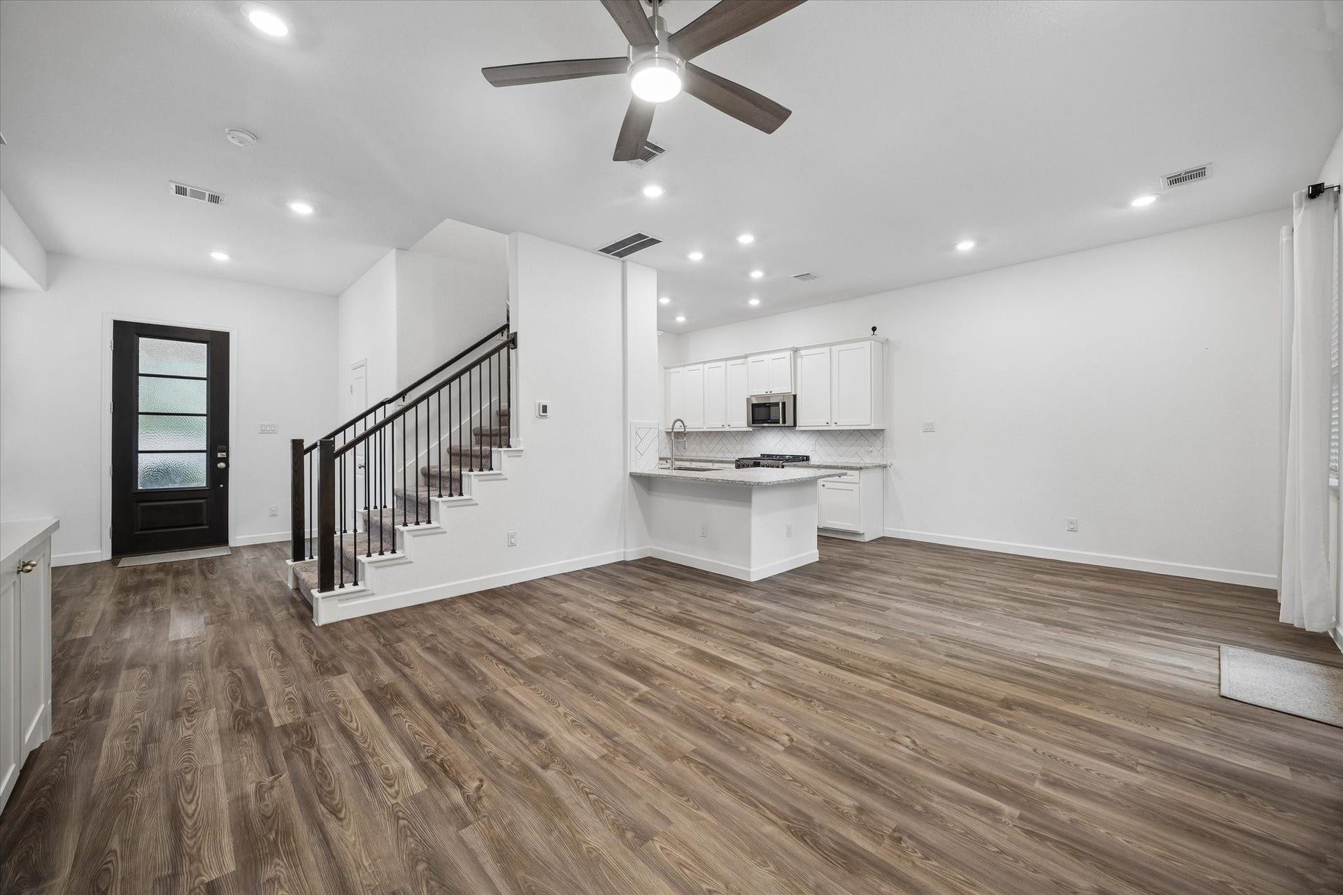 5102 Chapel Heights Drive, Houston, TX 77018 5102 Chapel Heights Drive, Houston, TX 77018