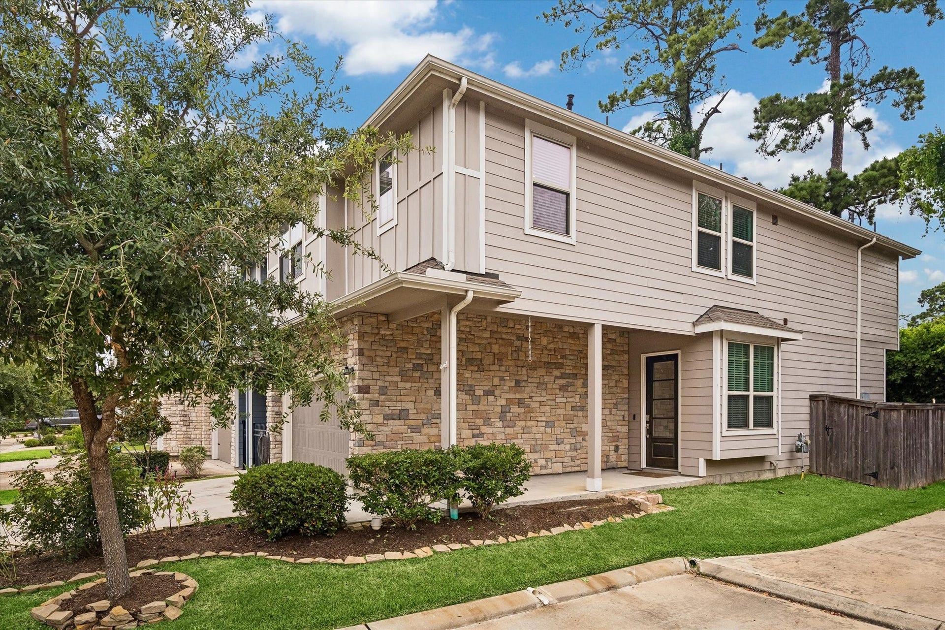5102 Chapel Heights Drive, Houston, TX 77018 5102 Chapel Heights Drive, Houston, TX 77018