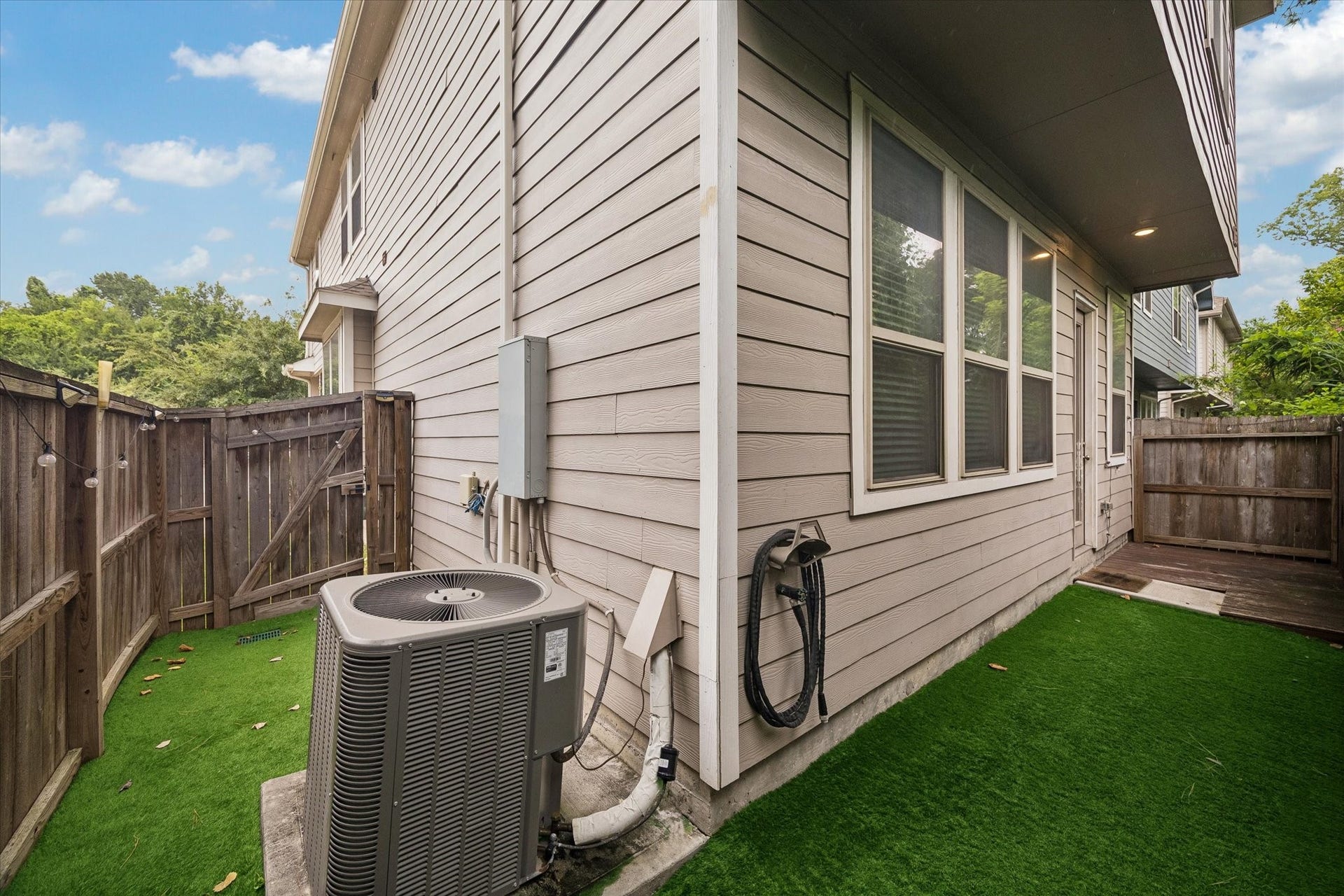 5102 Chapel Heights Drive, Houston, TX 77018 5102 Chapel Heights Drive, Houston, TX 77018