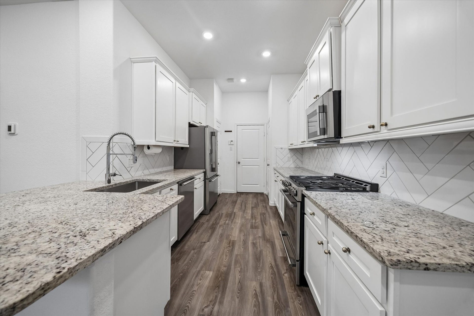 5102 Chapel Heights Drive, Houston, TX 77018 5102 Chapel Heights Drive, Houston, TX 77018