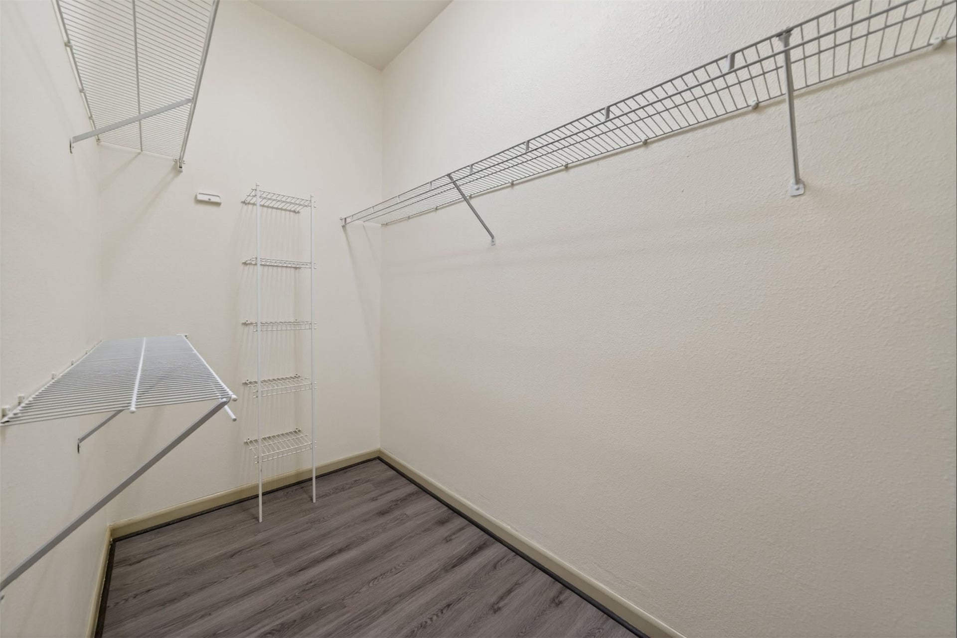3505 Sage Road, #314, Houston, TX 77056 3505 Sage Road, #314, Houston, TX 77056