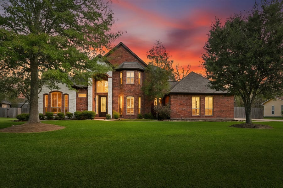 Property photo for 3602 River Bend Drive, Rosenberg, TX