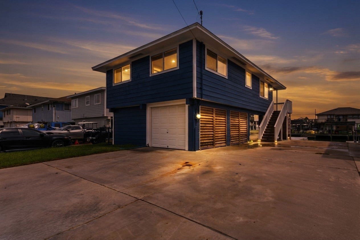 250 Barracuda Street, Bayou Vista, TX 77563 250 Barracuda Street, Bayou Vista, TX 77563