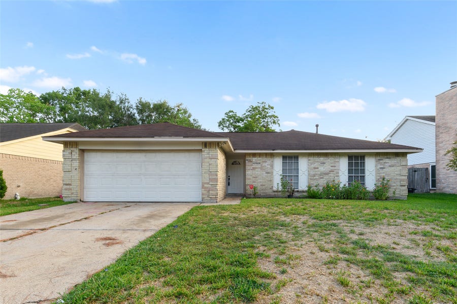 Property photo for 18067 Garden Manor Drive, Houston, TX