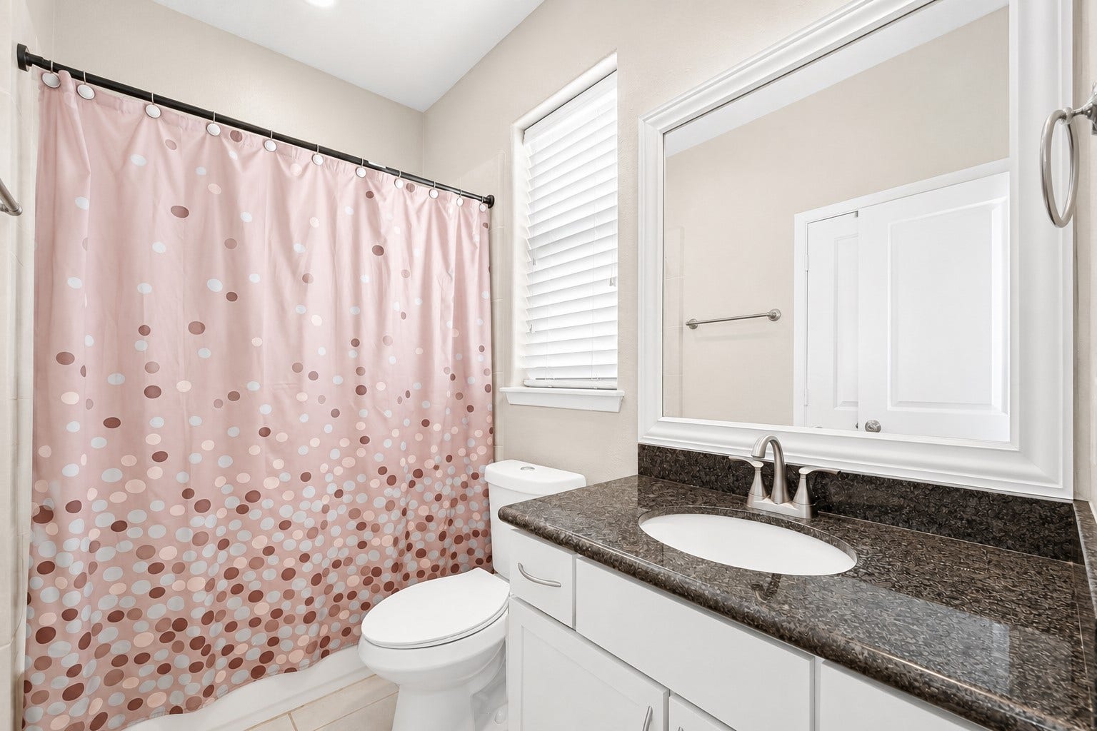 2320 Emancipation Avenue, Houston, TX 77004 2320 Emancipation Avenue, Houston, TX 77004