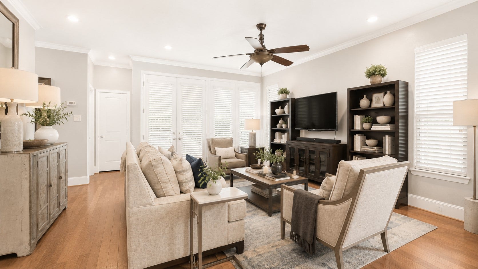 2320 Emancipation Avenue, Houston, TX 77004 2320 Emancipation Avenue, Houston, TX 77004