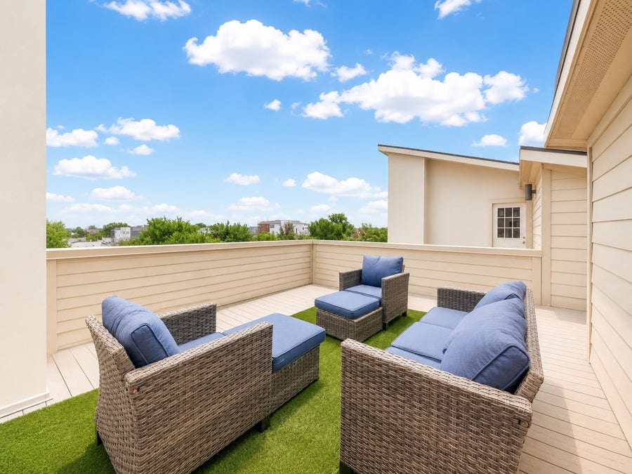 Property photo for 2320 Emancipation Avenue, Houston, TX