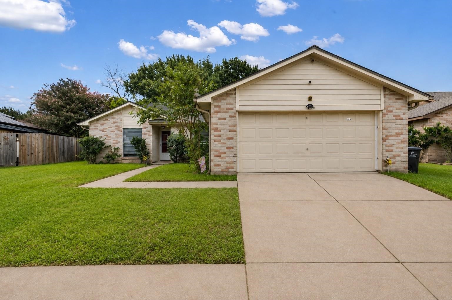 13915 Old Village Lane, Sugar Land, TX 77498