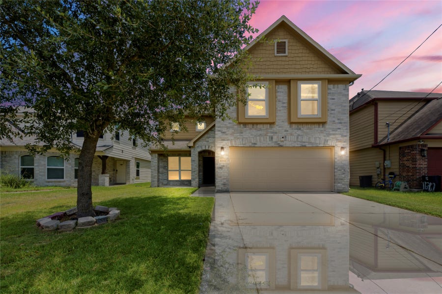 Property photo for 16763 N Gull Drive S, Conroe, TX