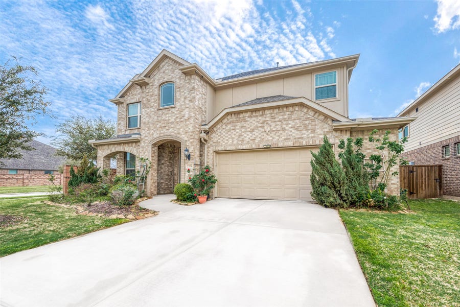 Property photo for 23714 Via Viale Drive, Richmond, TX