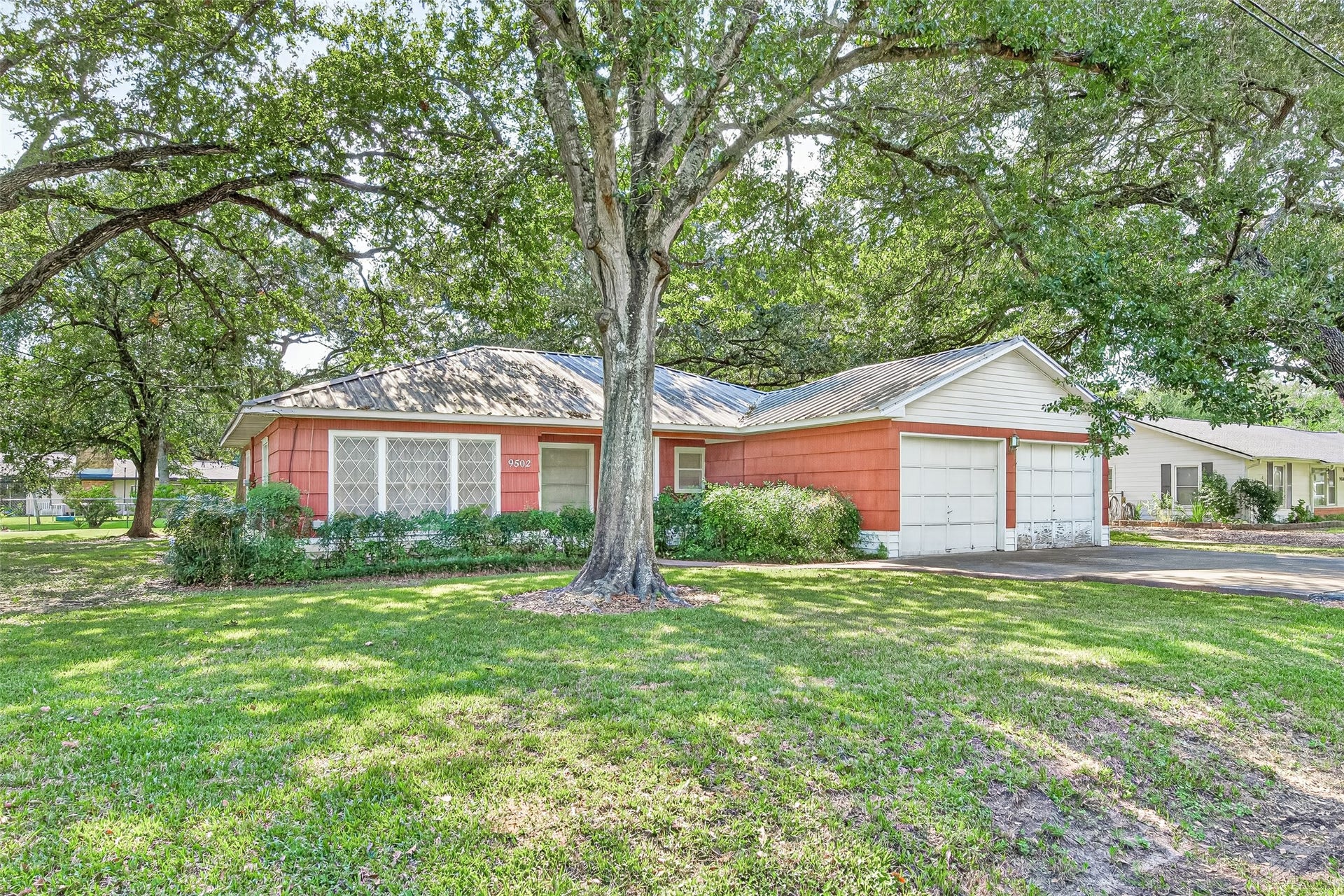 9502 Line Street, Needville, TX 77461