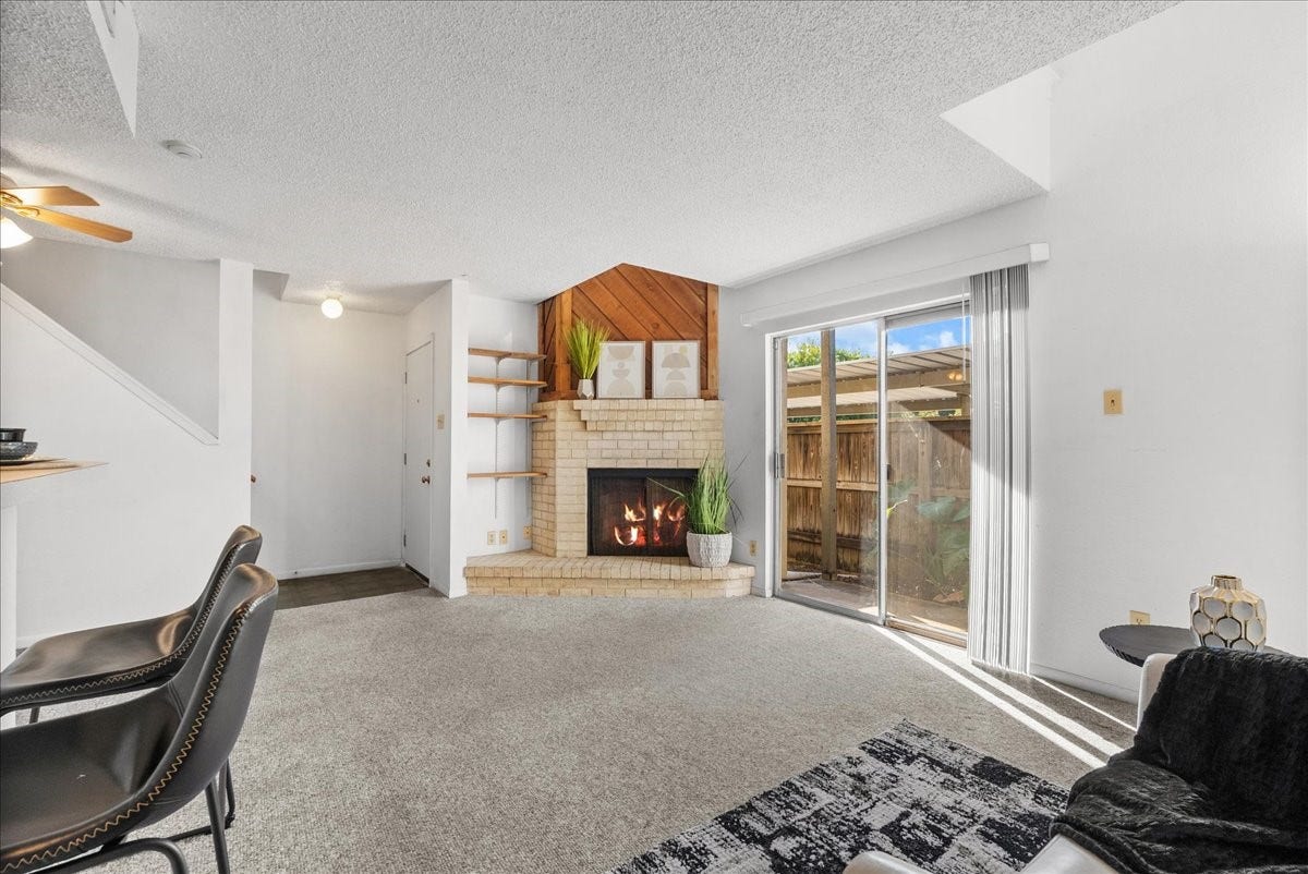 1900 Bay Area Boulevard, #C118, Houston, TX 77058 1900 Bay Area Boulevard, #C118, Houston, TX 77058