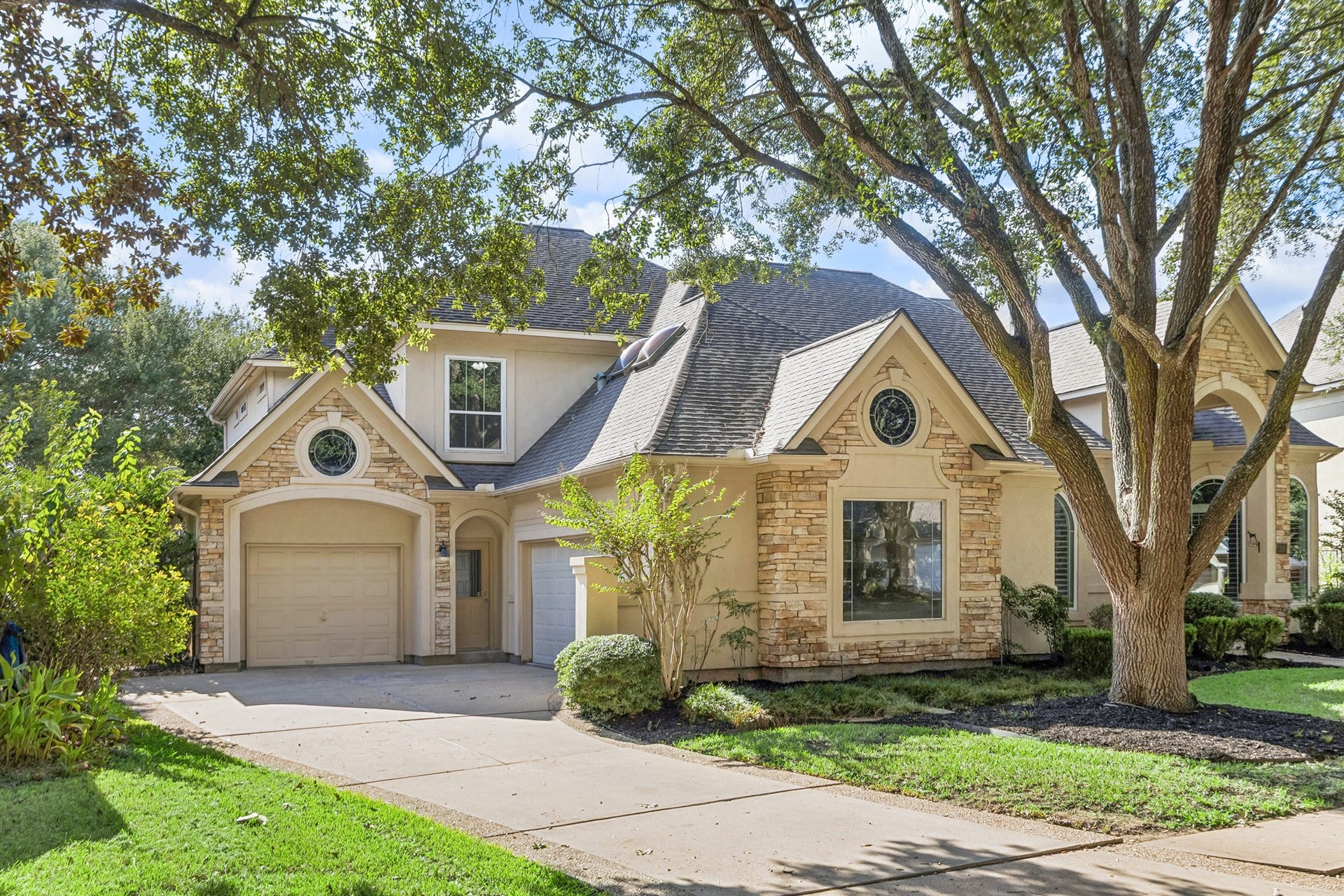 19 Clear Springs Court, Sugar Land, TX 77479 19 Clear Springs Court, Sugar Land, TX 77479