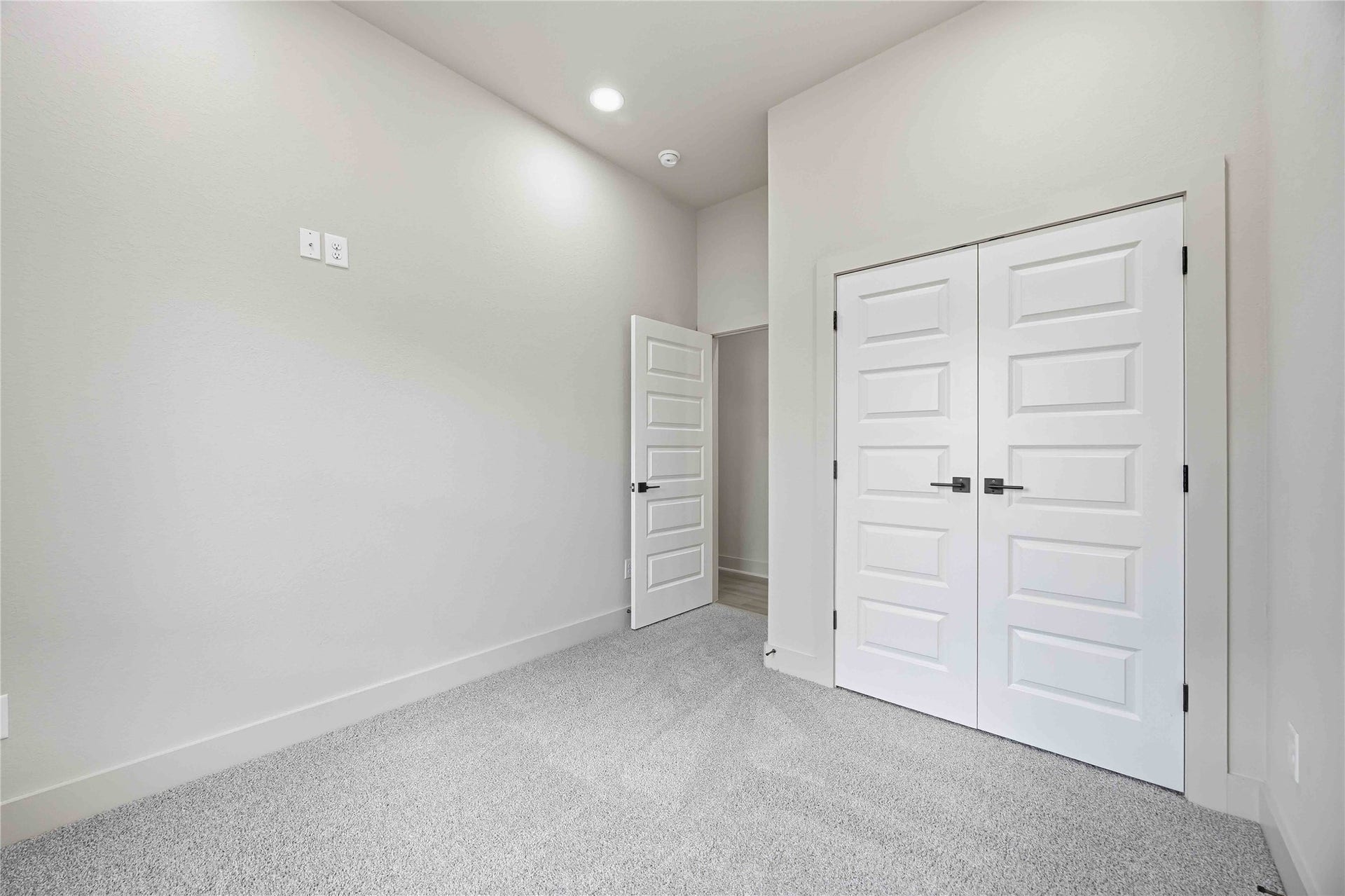 9725 Turnbow A and B, Houston, TX 77029 9725 Turnbow A and B, Houston, TX 77029