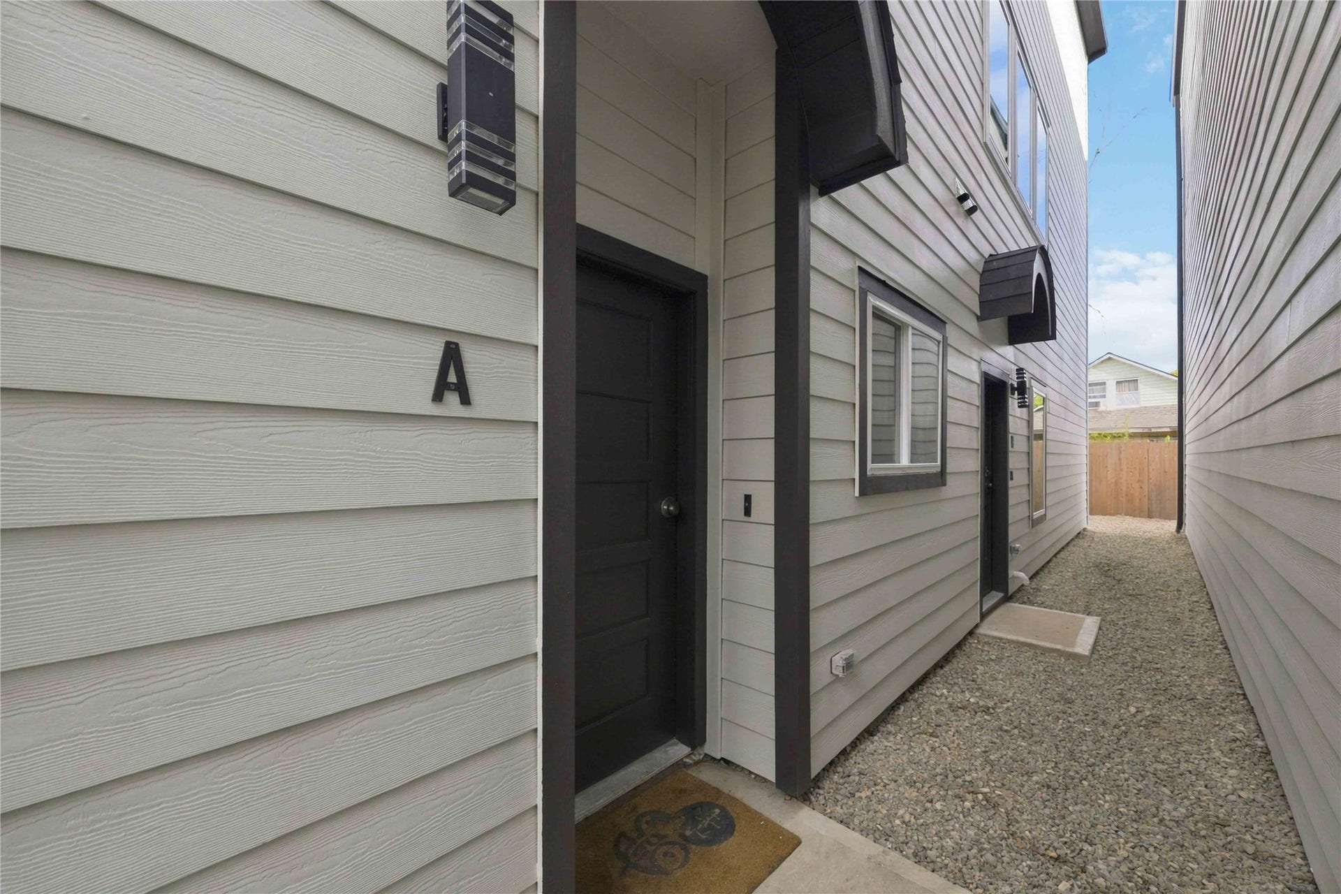 9725 Turnbow A and B, Houston, TX 77029 9725 Turnbow A and B, Houston, TX 77029