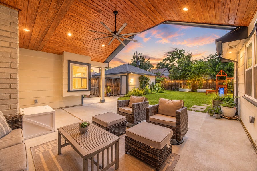 Property photo for 1922 Shadowdale Drive, Houston, TX