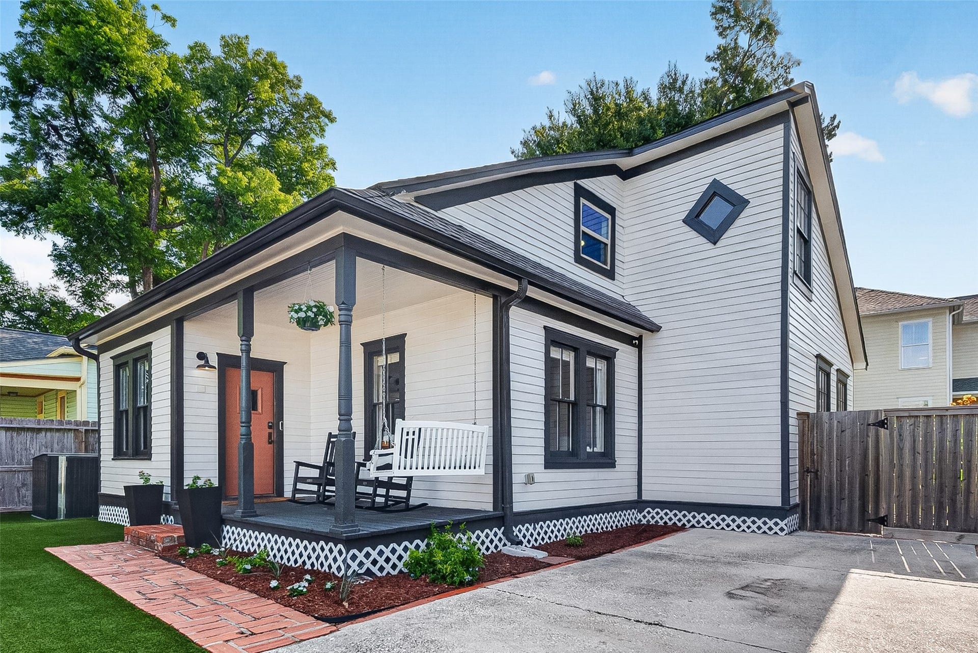 904 Arlington Street, Houston, TX 77008 904 Arlington Street, Houston, TX 77008