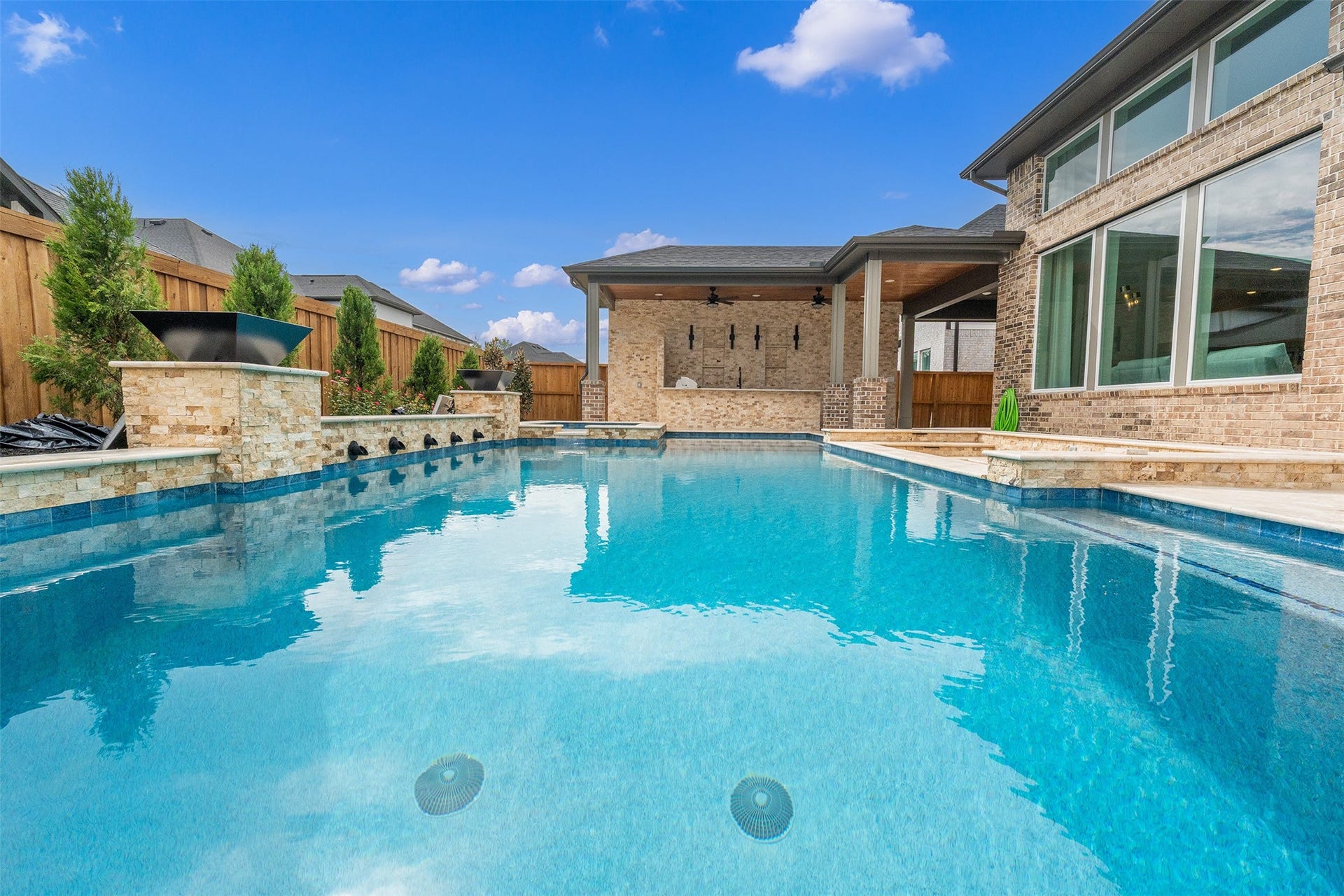 28033 Pebble Park Drive, Spring, TX 77386 28033 Pebble Park Drive, Spring, TX 77386