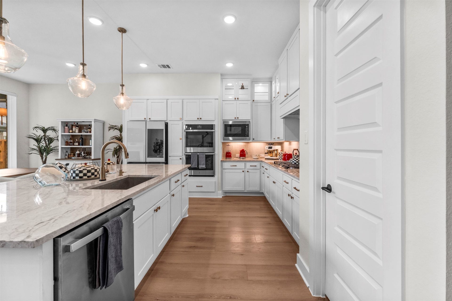 28033 Pebble Park Drive, Spring, TX 77386 28033 Pebble Park Drive, Spring, TX 77386