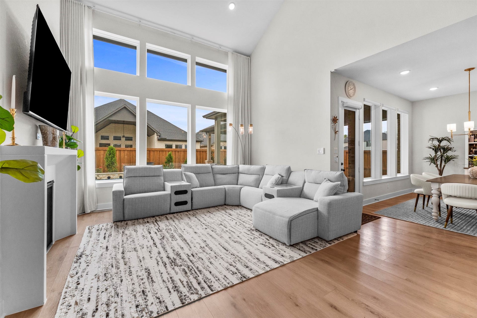 28033 Pebble Park Drive, Spring, TX 77386 28033 Pebble Park Drive, Spring, TX 77386