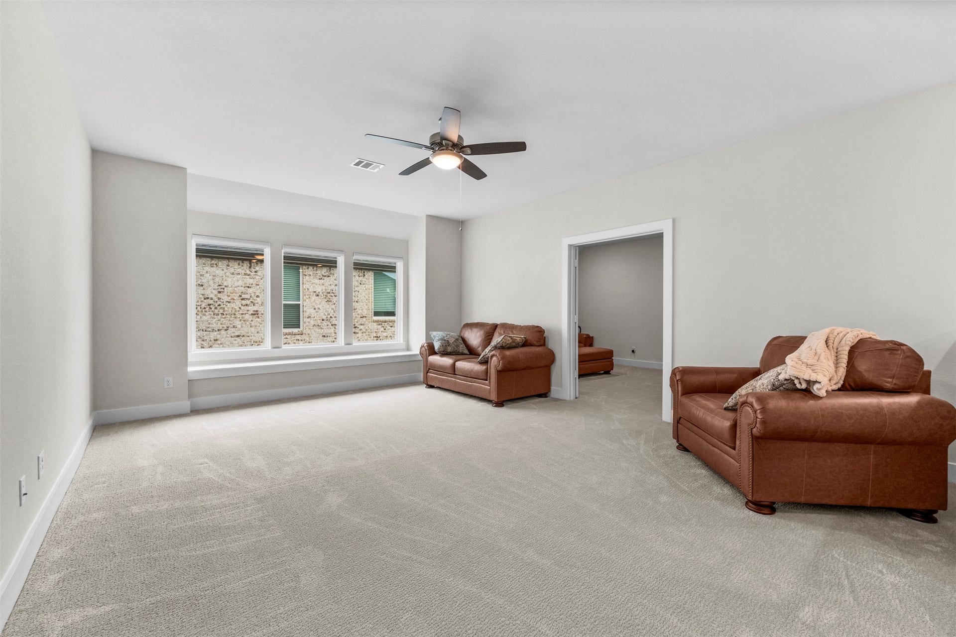 28033 Pebble Park Drive, Spring, TX 77386 Upstairs game room