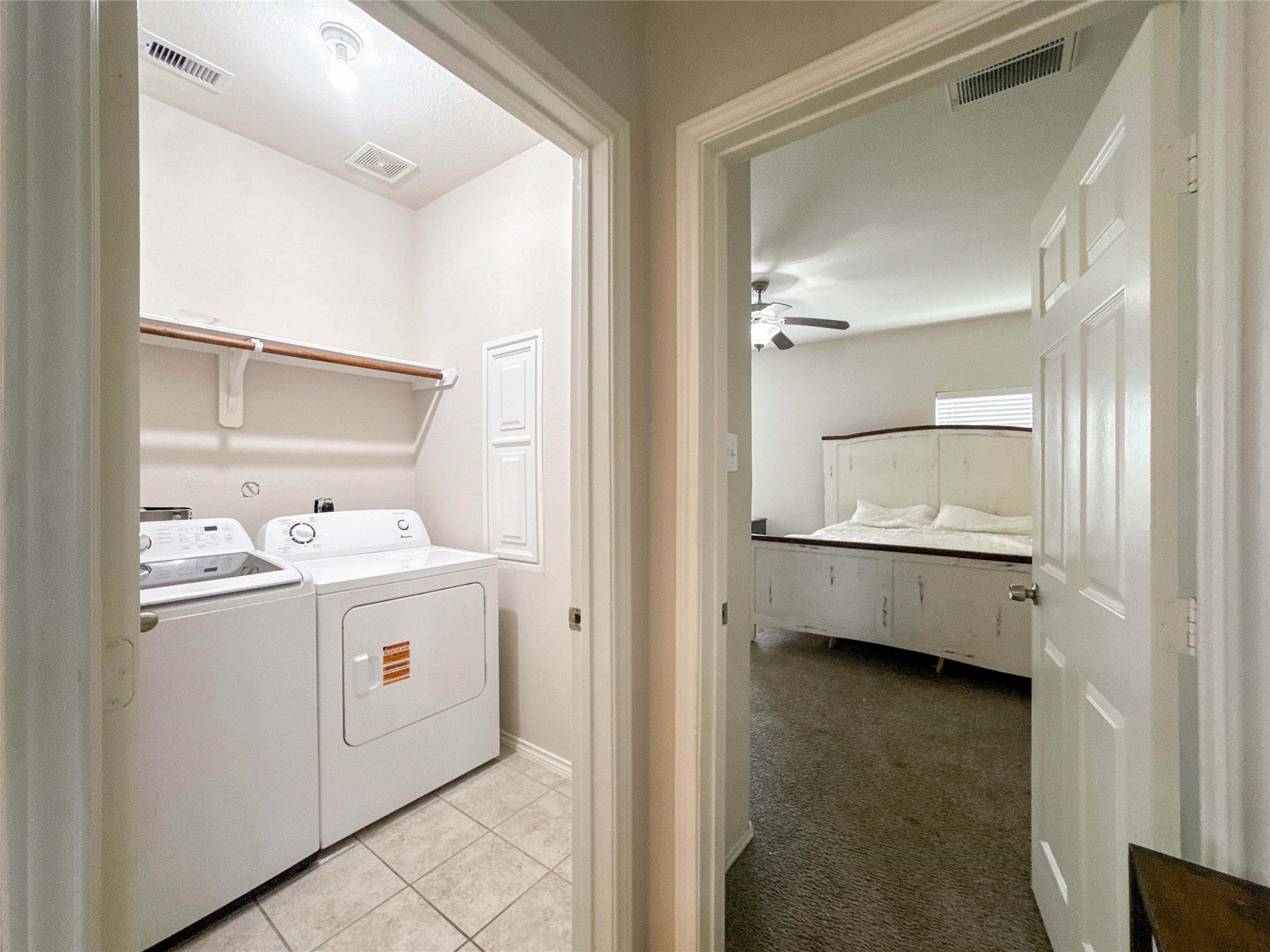 3041 Boxwood Springs Lane, Dickinson, TX 77539 3041 Boxwood Springs Lane, Dickinson, TX 77539
