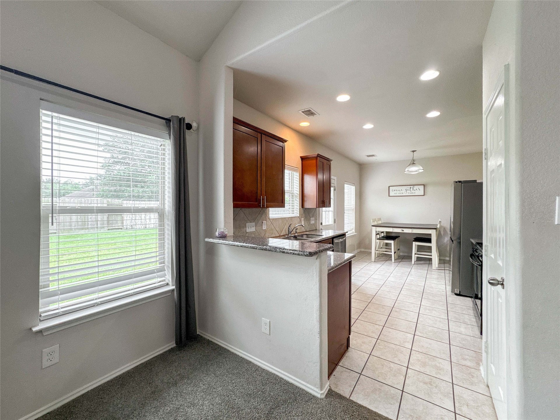 3041 Boxwood Springs Lane, Dickinson, TX 77539 3041 Boxwood Springs Lane, Dickinson, TX 77539