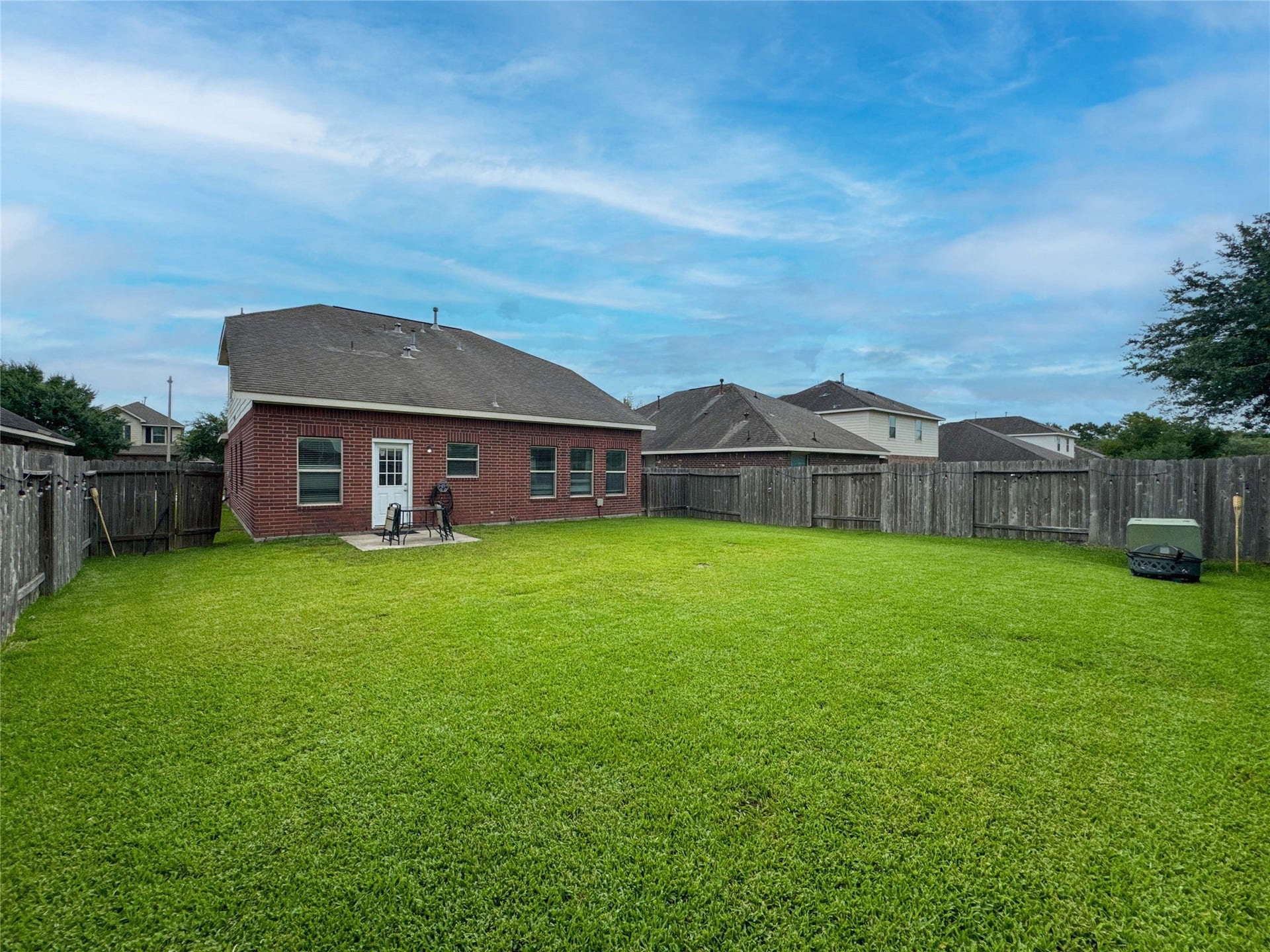 3041 Boxwood Springs Lane, Dickinson, TX 77539 3041 Boxwood Springs Lane, Dickinson, TX 77539