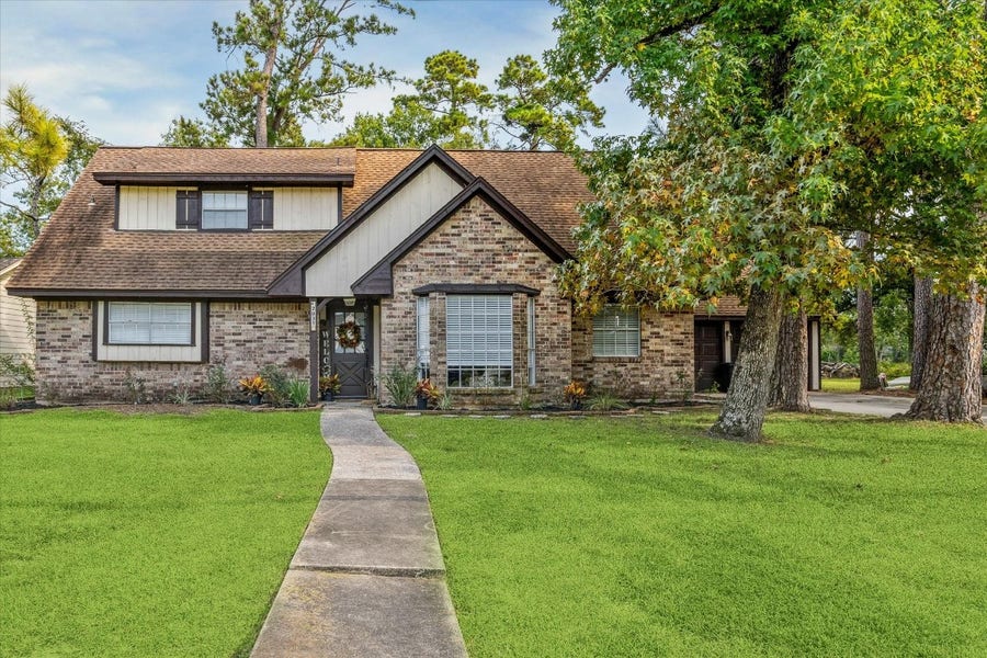 Property photo for 2031 White Feather Trail, Crosby, TX