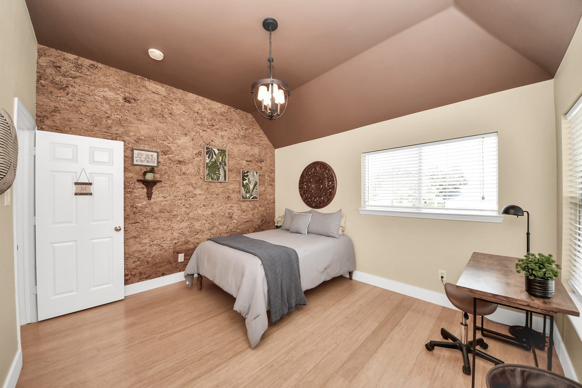 3903 Indian Point, Missouri City, TX 77459 Upstairs, bedroom 4 with bamboo flooring and cork accent wall